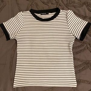 NWOT Nasty Gal Striped T Shirt🖤🤍